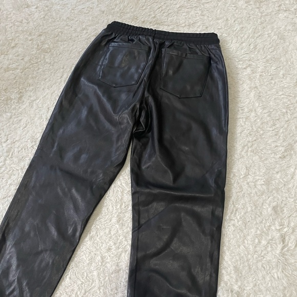 Ashley Mason Charcoal Jogger Pants - Picture 7 of 12